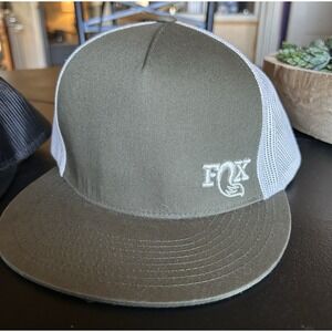 2-fox Racing SnapBack Hats Black And One Is Green One Size # Ride Fox